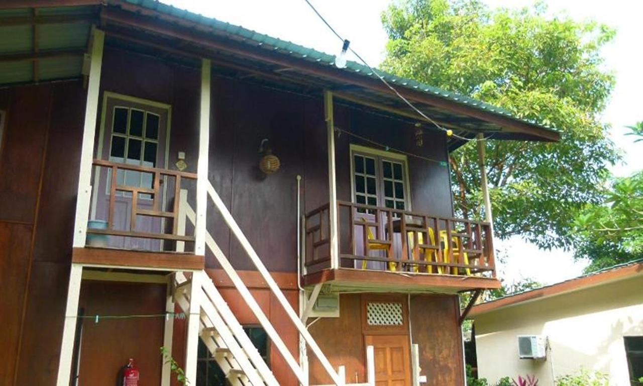 Cheers Chalet Kampong Juara Exterior photo