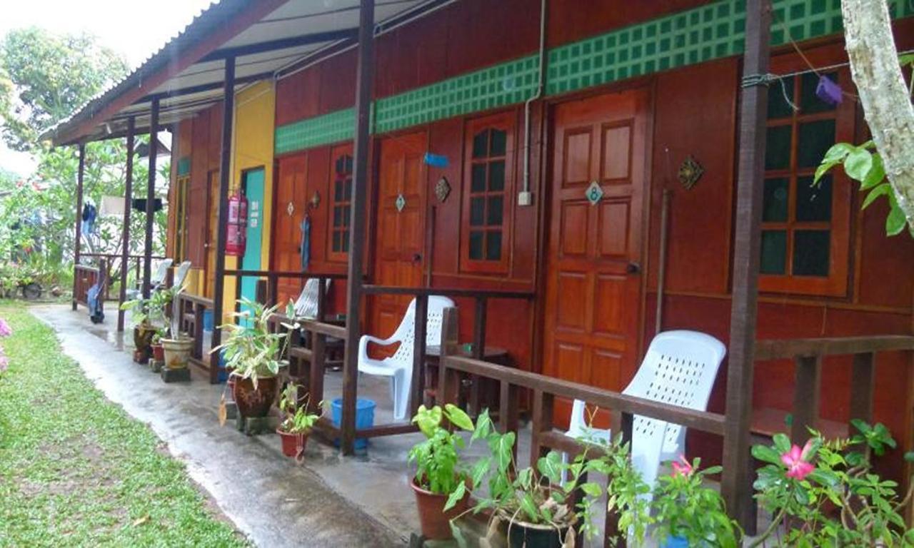 Cheers Chalet Kampong Juara Exterior photo